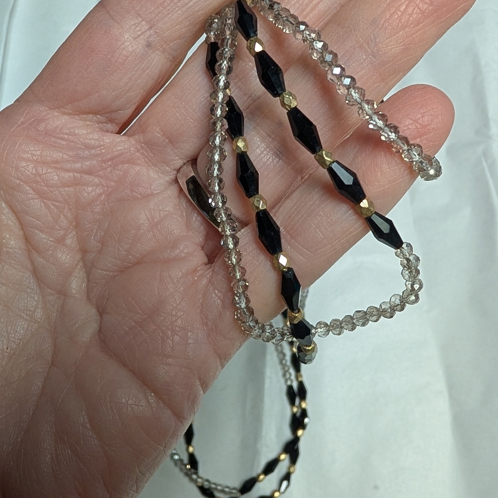 Elegant Black and Gold Beaded Necklace